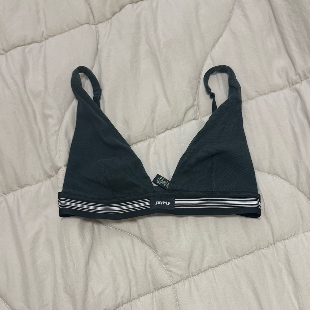 Skims bralette